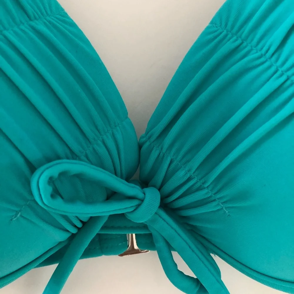 Xhilaration Padded Push-up Bikini Top Size… - Picture 2 of 7